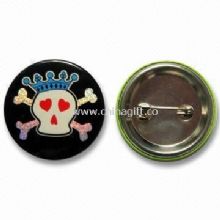 Adhesive Metal Badge with 4cm Diameter and Epoxy Surface China