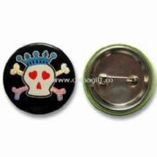 Adhesive Metal Badge with 4cm Diameter and Epoxy Surface
