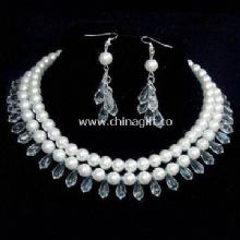 Fashionable Pearl Necklace/Jewelry with Alloy Chain China