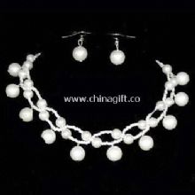 Pearl Necklace/Jewelry Made of Alloy Chain China