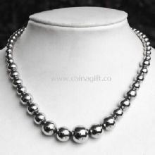 Pearl Necklace with High-polished and Brushed Finish Made of Stainless Steel China