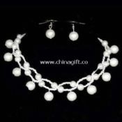 Pearl Necklace/Jewelry Made of Alloy Chain
