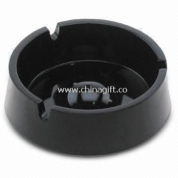 Black Glass Ashtray Measuring 14.3 x 3.8cm