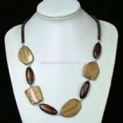 Plastic Beads Necklace with Wooden Beads