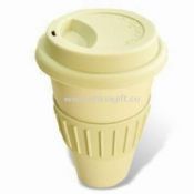 Double Wall Thermal Porcelain Mug with 450ml Capacity and Silicone Lid