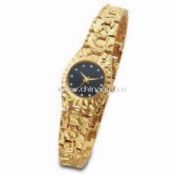 Ladies Golden Jewelry Wristwatch with Alloy Case