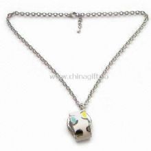 Metal Chain Necklace Decorated with Metal Pendant China
