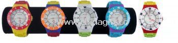Fashion analog watch small pictures