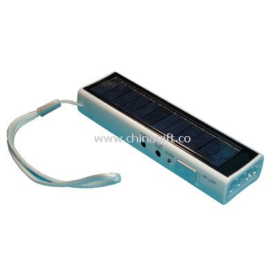 Sensitive FM radio solar flashlight