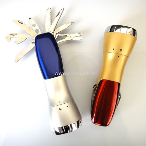 Multifunctional LED flashlight