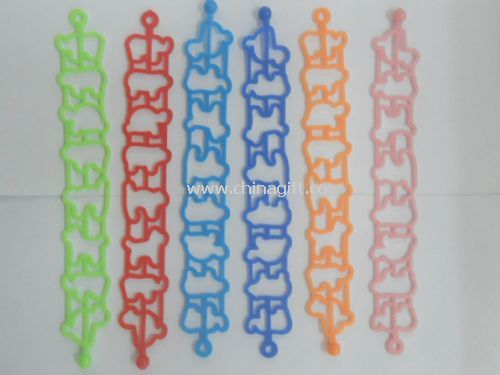 100% Silicone Hollow Bracelet