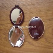 Round shape mirror