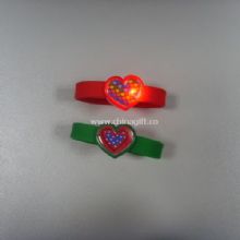 Flashing heart shape Bracelet China