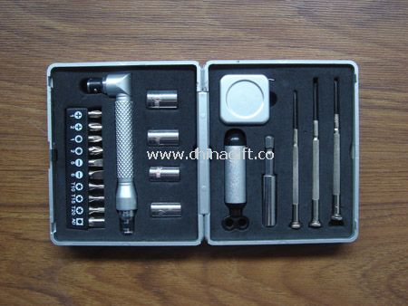 Combined tool set