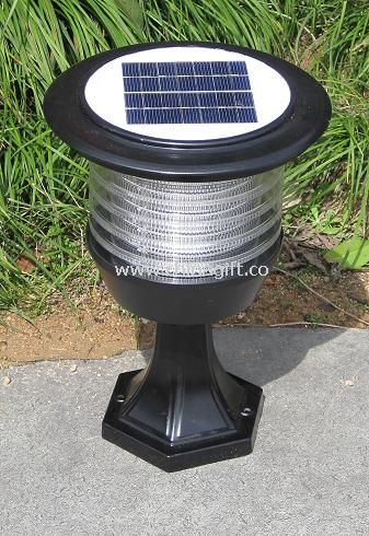 Solar wall lamp