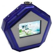 Digital photo frame with keychain