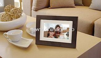 7-inch Wooden  digital photo frame China