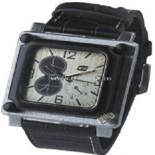 Leather 3 hands quartz movement Watches China