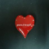 Flashing heart shape pin
