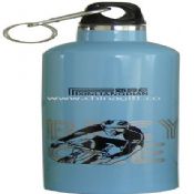 750ml double-wall stainless steel vacuum bottle with an aluminium carabiner