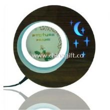 Magnetic floating photo frame China