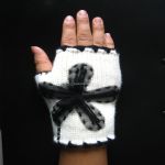 Hand knitted Glove small picture
