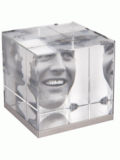 Cubo de hierro cristal pisapapeles marco images