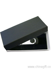 Boîte-cadeau noire USB images