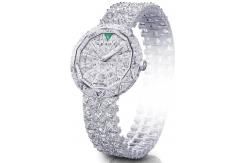 New designer quartz watch for ladies in Fashionable square dial images