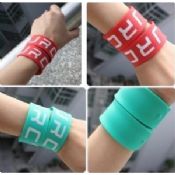 Silicone personnalisé promotionnel bracelets Sports Silicon Bracelets de poignet images