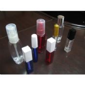 Colorido sellados pequeños cosméticos envases de plástico claros con tapa images