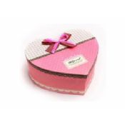 Heart Shape Lovely Gift Box images