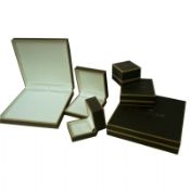 Colors Plastic Mould Keepsake Gift Boxes For Jewlery images