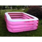 Géant gonflable Swimming Pools Square pour un usage familial images