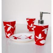 Accessoires de bain rouge images