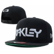 Neueste OAKLEY Snapback Hats images