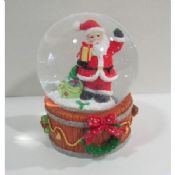 Agua bola de nieve de Navidad decoración images