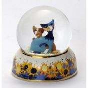 Água/Snow Globes / globe com gato bonito na bola images
