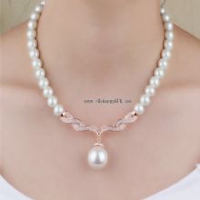 Chinese Two-piece Beautiful and Cheap Pearl Necklace images