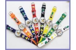Niños plástico resistente al agua deporte reloj multicolor