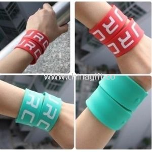 Promotional Personalized Silicone Wristbands Sports Silicon Wrist Bracelets