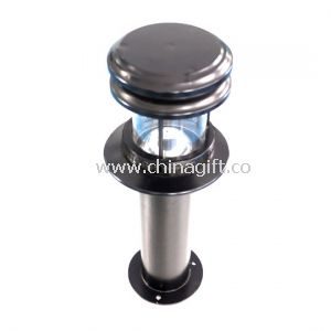Solar lawn light
