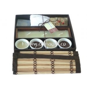 Bamboo candle gift set 4