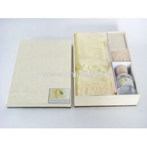 Cream/Brown reed diffuser gift set