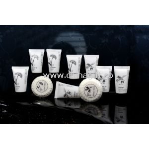 30ML Shower Gel Herb Trends of Hotel Amenities Set for 5 Stars Hotel