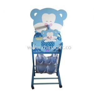 Bear clothes hanger