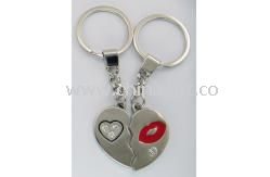 Heart metal keychain
