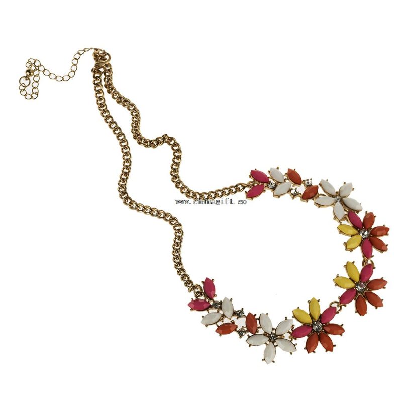 Flower Gemstone Bead Necklace