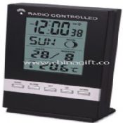 DIGITAL LCD CLOCK WITH RADIO CONTROLLED