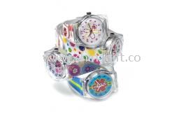 Smart colorful kids leather wrist watch with CZ diamond